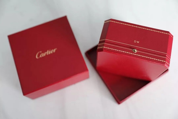Cartier red boxs
