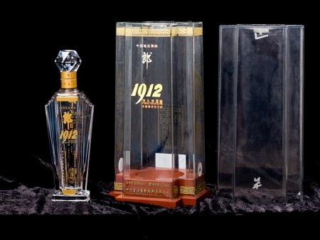 Transparent wine box, high-grade atmosphere of the new type of liquor packaging